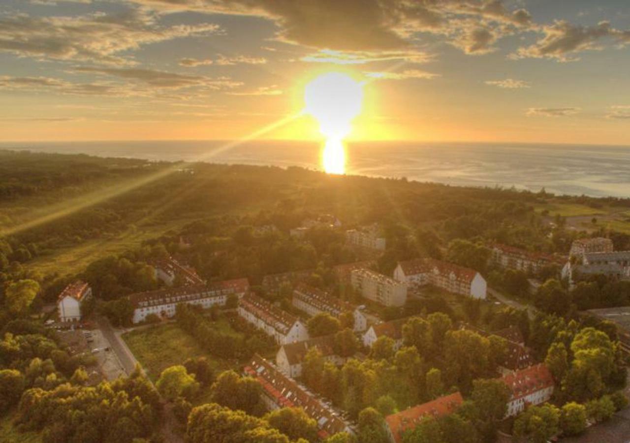 Appartamento Apartament Blisko Morza Kolobrzeg-Podczele Esterno foto