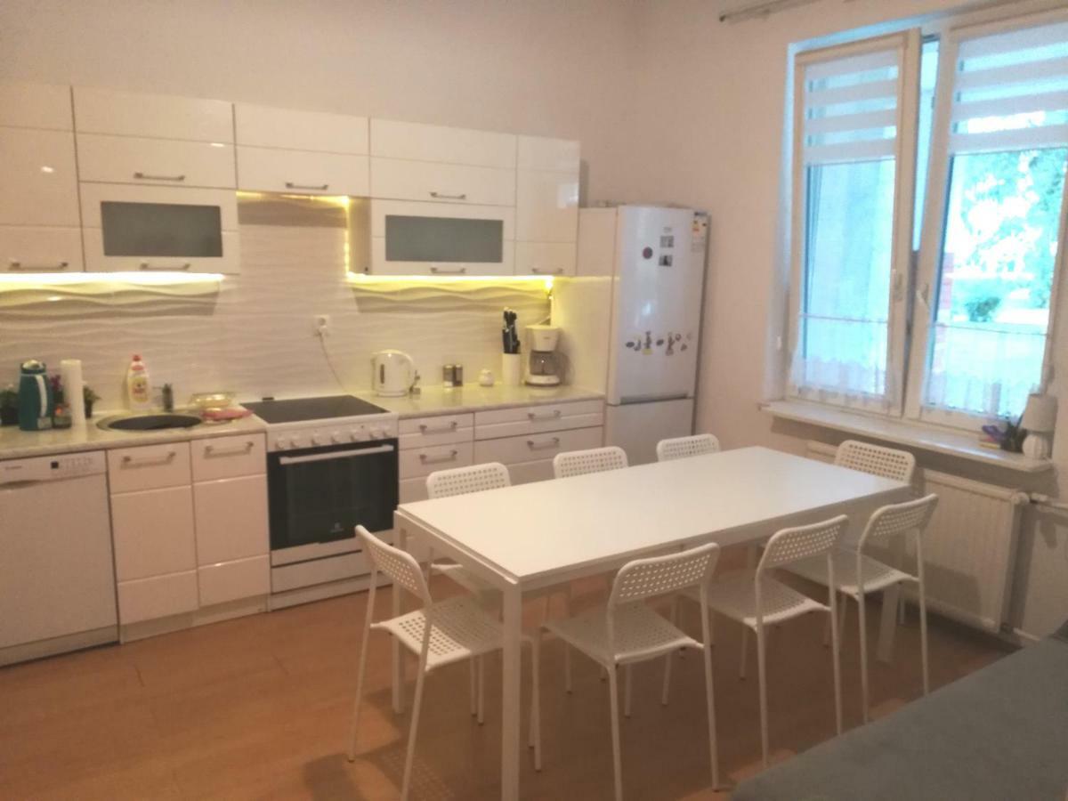 Appartamento Apartament Blisko Morza Kolobrzeg-Podczele Esterno foto